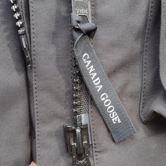 Canada Goose Gabriola Parka Black S Down Hooded Winter Coat Made in Canada - Picture 11 of 16